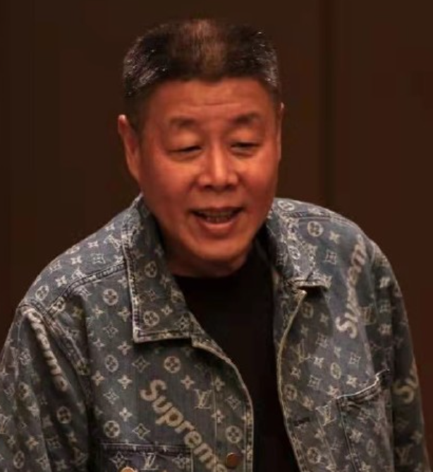 张若昀父亲遭限制高消费！执行金额超2.8亿，此前还曾被儿子起诉