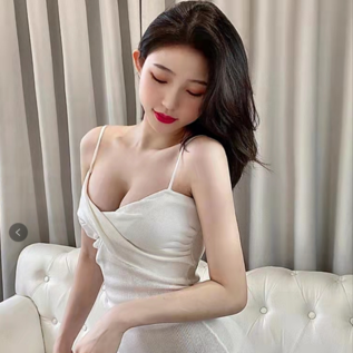 性感美女视频秀_主播短裙热舞直播