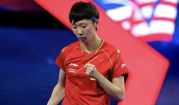 世乒赛：王曼昱先克陈梦再克孙颖莎，勇夺女单冠军
