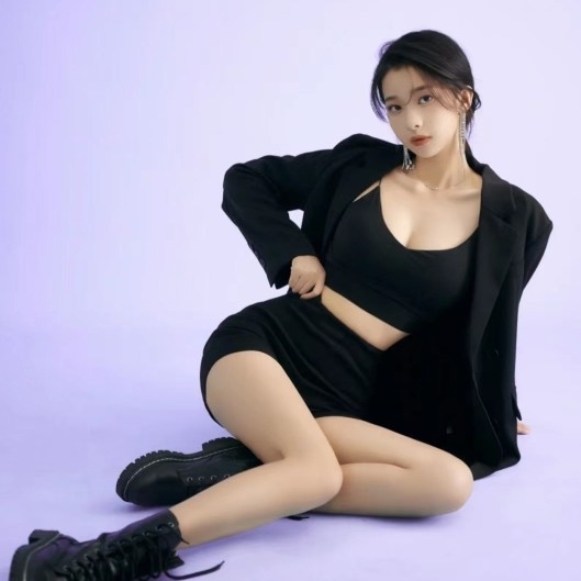 美女网页聊天室