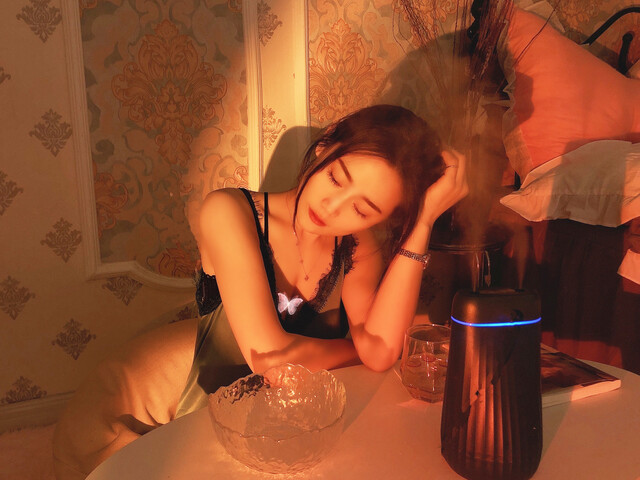 美女k歌直播